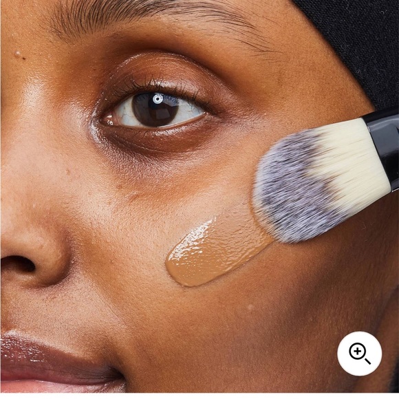 NEW-NEVER USED Protect & Perfect Advanced All In One Foundation SPF50+ - Picture 3 of 8